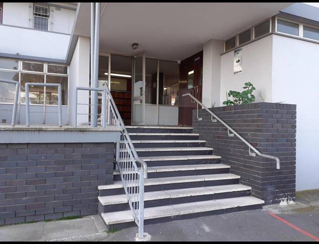 1 BEDROOM APARTMENT FOR SALE IN SANLAMHOF